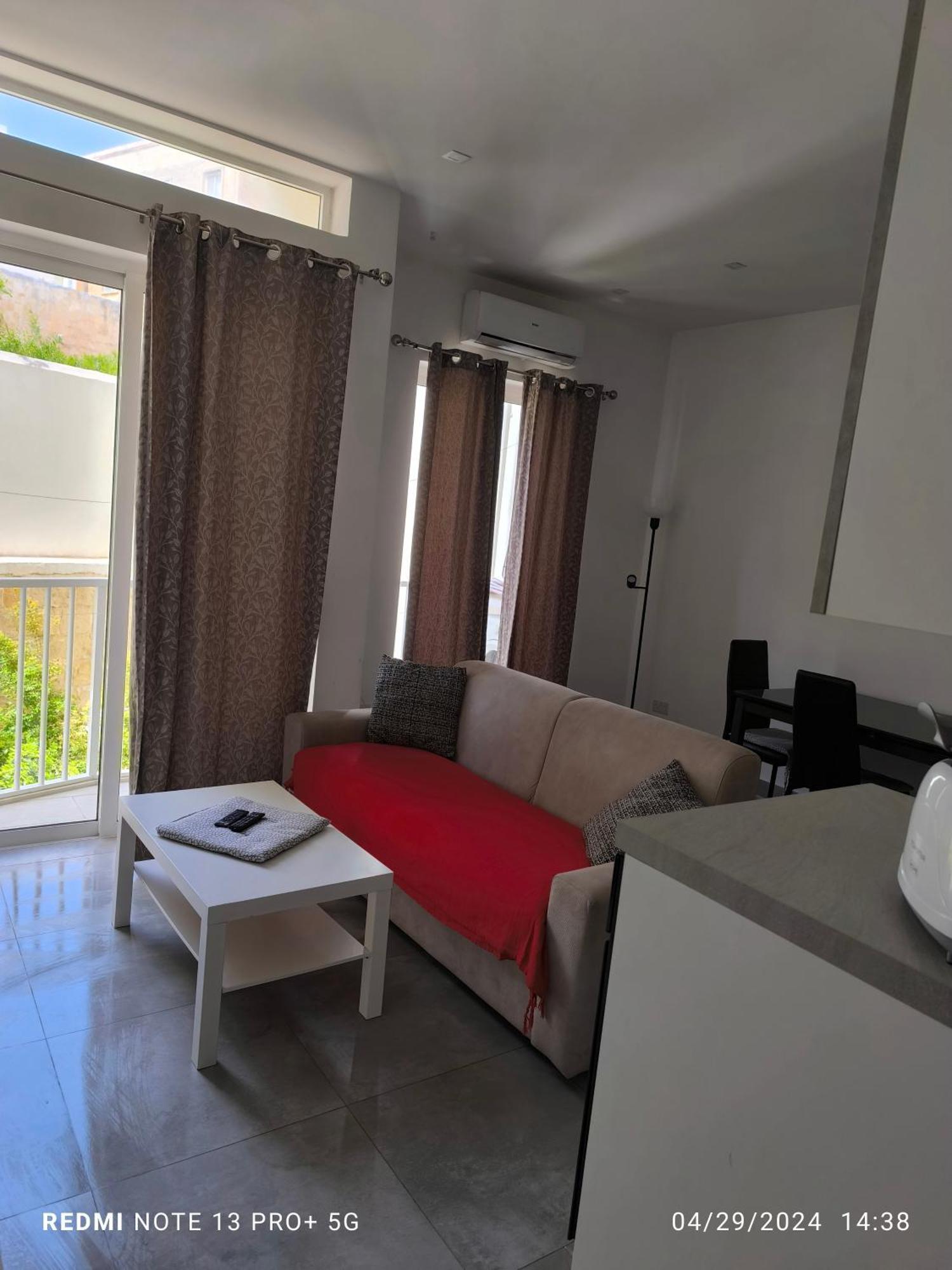 One Bedroom Tea Apartment Il-Gzira Exterior foto